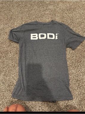 Beachbody BODi Short Sleeve Logo Tee — Gray & White